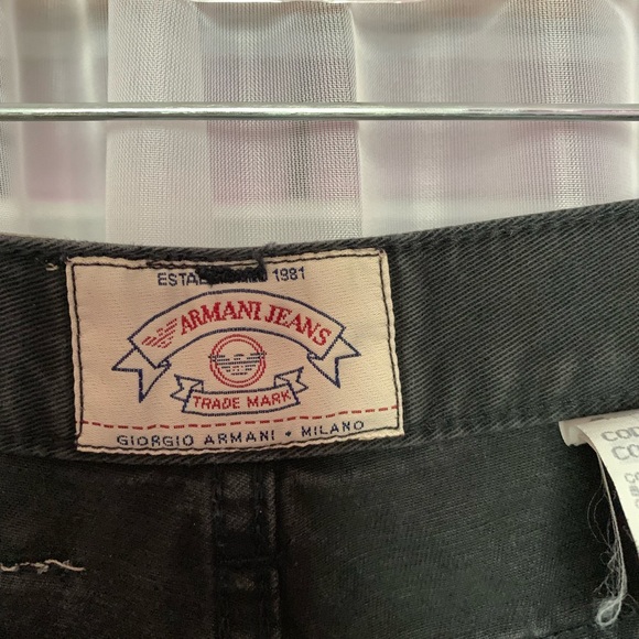 SOLD ••• vintage Armani shorts!! - Picture 5 of 5